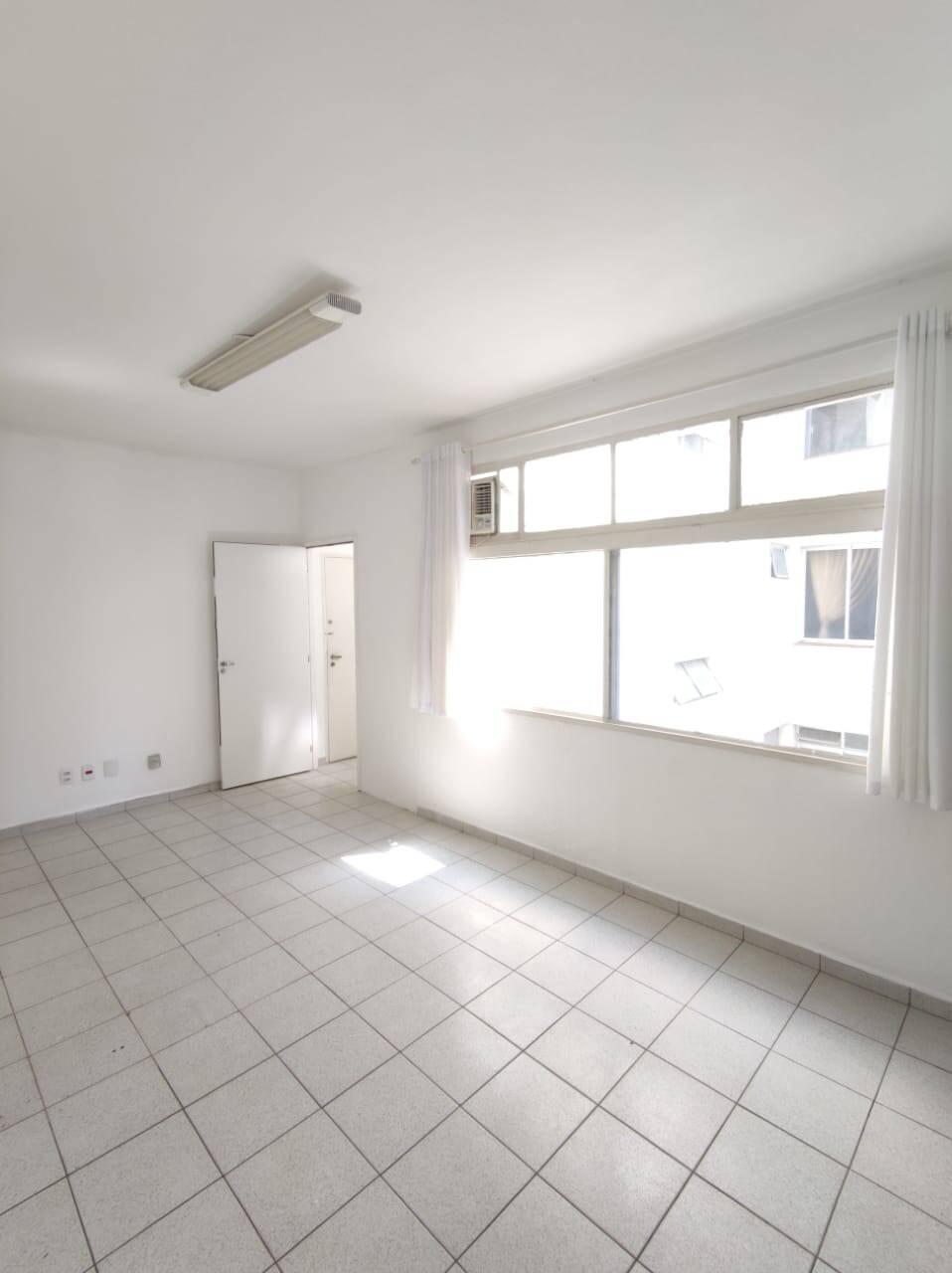 #303 - Sala para Locação em São Paulo - SP